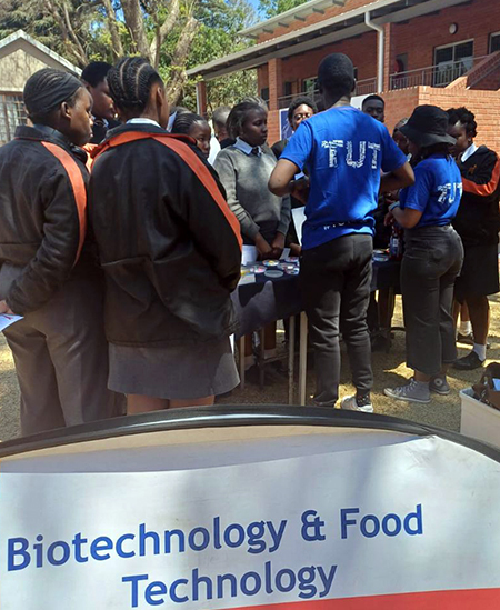 Science Week School visit